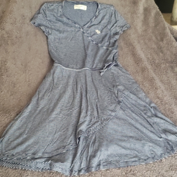 Abercrombie Dress - Picture 2 of 3